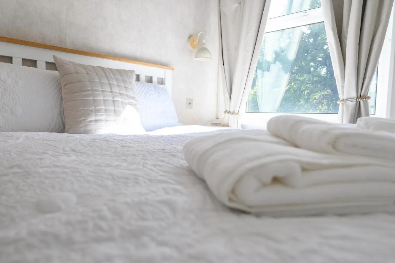 Cosy Home With Garden And Parking, Yorkshire Fox Retreat Mirfield Verenigd Koninkrijk