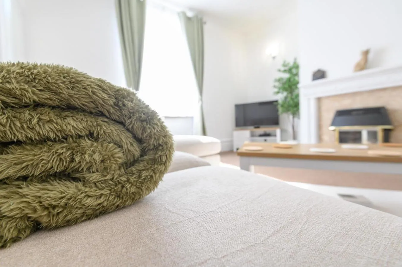 Cosy Home With Garden And Parking, Yorkshire Fox Retreat Mirfield 0*,  Verenigd Koninkrijk